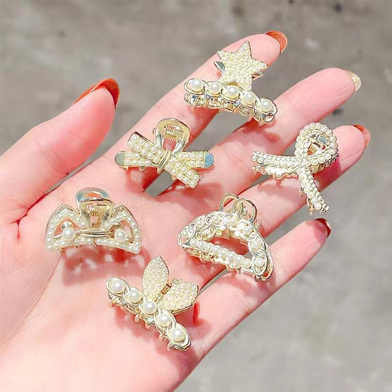 Мини-коготь для волос с жемчугом и бриллиантами для женщин и девочек, ретро-стразы, цветок, коготь краба, зажим для волос, маленькие заколки для волос, краб, аксессуары для волос для девочек