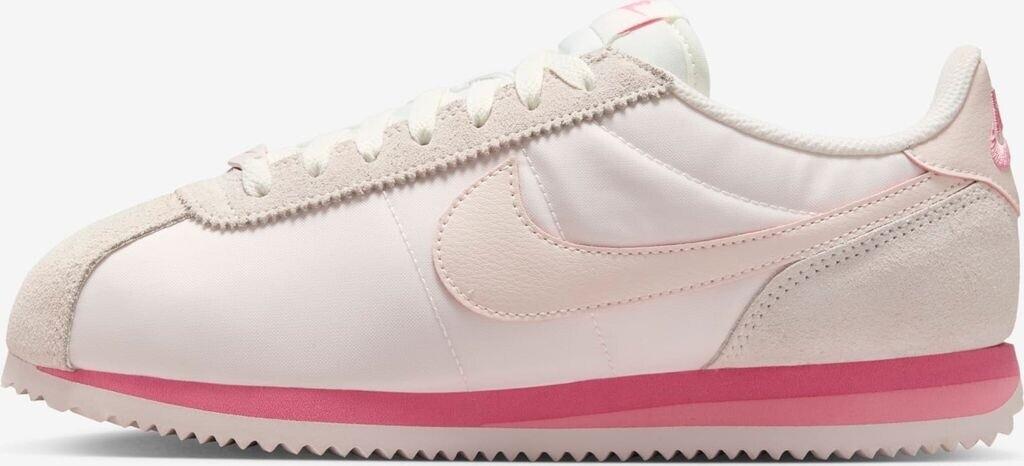 Кроссовки Nike Cortez Textile Women