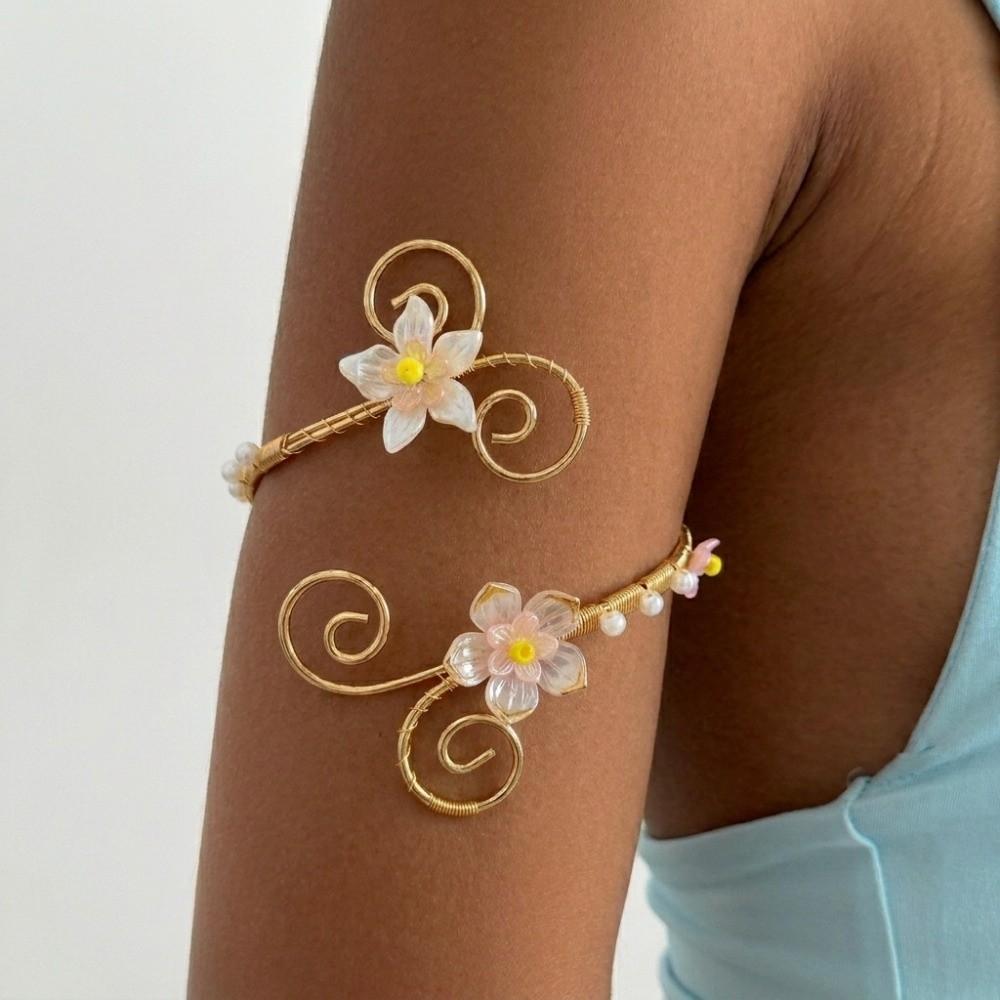 Baroque-style Upper Arm Cuff Open-design Floral Arm Band Baroque Flower Armlet Photoshoot