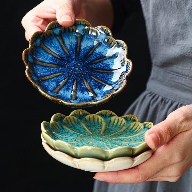 Керамическая тарелка в форме цветка, мини-кухонная приправа, блюдце для дома, ресторана, поднос для закусок, десертов, посуда, декор для кухни