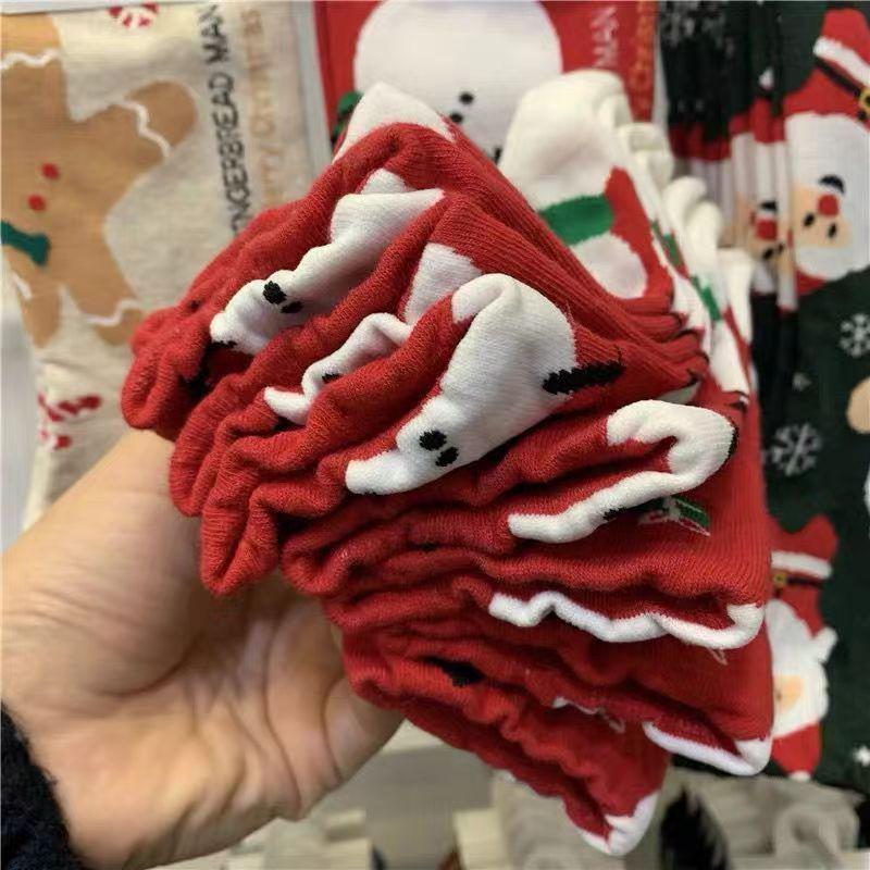 Уютные рождественские носки до середины икры: Снеговик, Пряничный человечек, Дизайны Санты