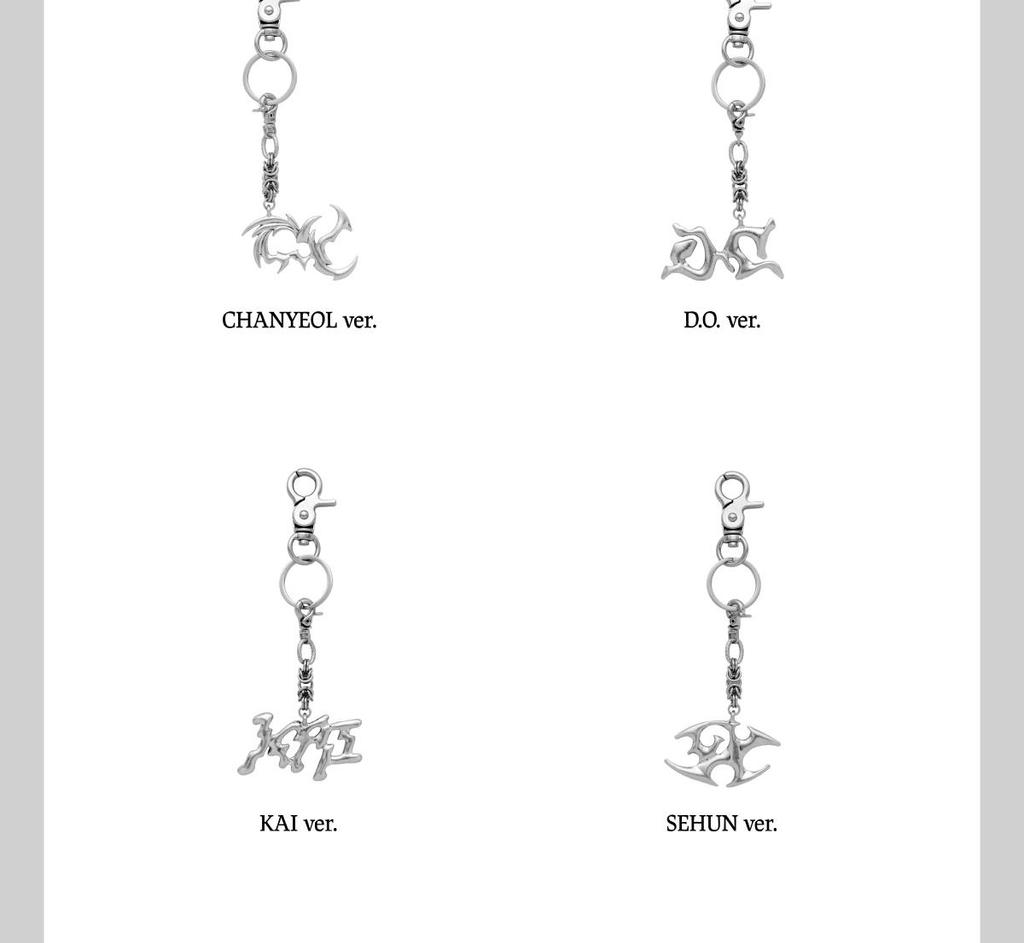 EXO 2026 POP-UP [ПЕРЕВЕРНИ МИР] МД (Металлический брелок-подвеска)