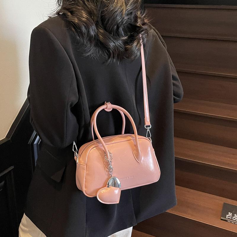 Премиальный сенс портативная маленькая сумка женская 2025 новая сумка весна и лето сумка через плечо трендовая модная универсальная сумка-мессенджер