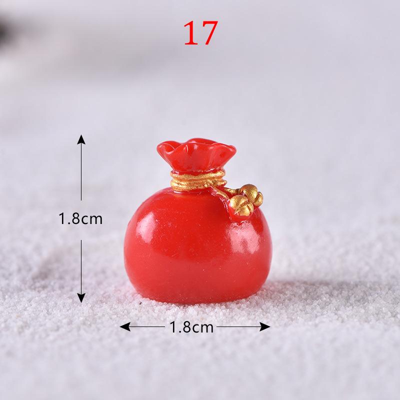 1PC Gifts Santa Claus Miniatures Christmas Tree Resin Figurines Snowman Fairy Garden Decor