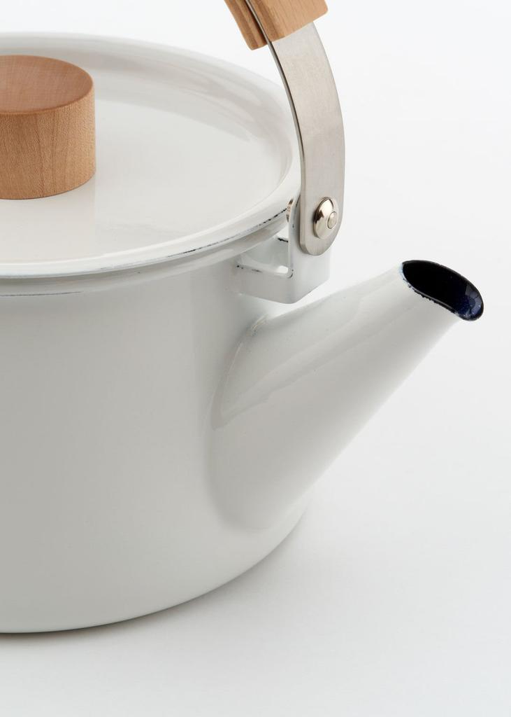 Form Lady Kaico Enamel Induction Cooking x H195 x Japanese-made Kettle, Compatible, 1.45L, 155 L220mm, White, K-008