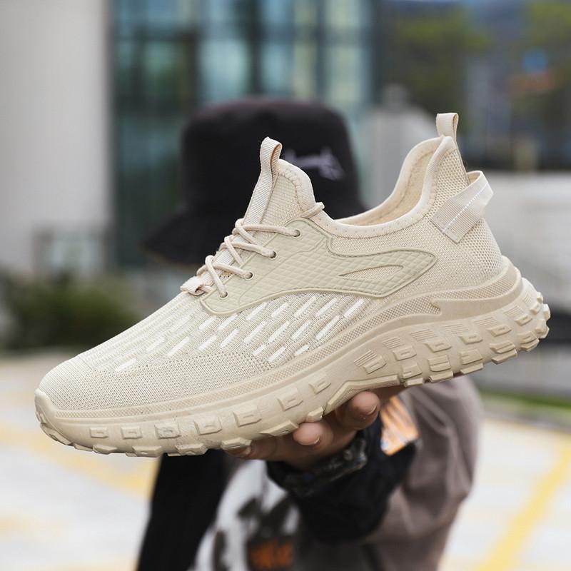 Men's Shoes Autumn New Fly-woven Mesh Breathable Versatile Sports Running Casual Shoes Lightweight Coconut Shoes