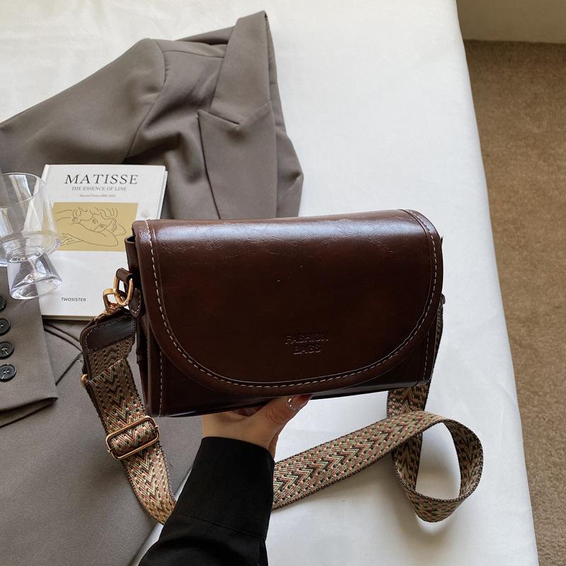 Простой ретро модный тренд универсальная повседневная широкая плечевая лямка удобная плечевая сумка-мессенджер маленькая квадратная сумка женская сумка