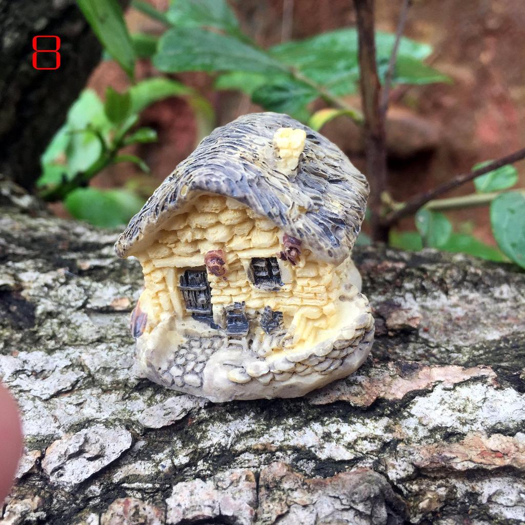 Zakka Sea Love: Micro Landscape Villa Resin Ornaments (Set of 8)