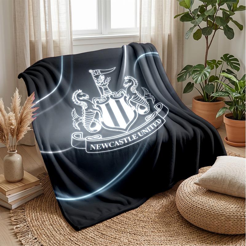 Newcastle United Football Print Flannel Blanket, Soft Warm Lightweight Throw Blanket for Sofa Bed Camping