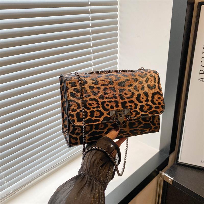 Chic 2024 Summer Cow Print Shoulder Bag Vintage Casual Small Square Bag