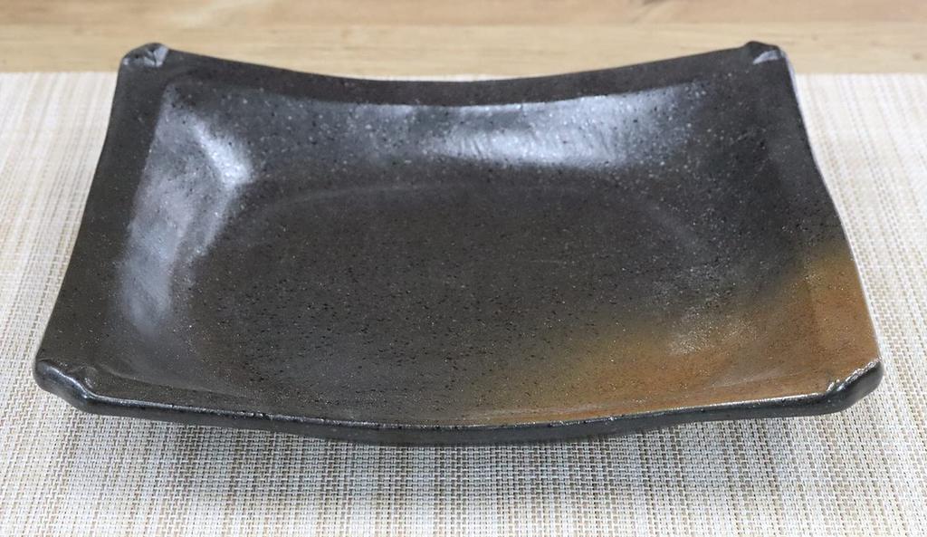 Mino Ware Japanese Cafe Series Golden-Eyed Snapper Simmered Bowl, Black, Set of 3 (Size: H4 X W21.4 X D21.2 Cm)