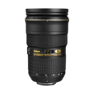Объектив Nikon AF–S NIKKOR 24–70mm f/2.8G ED