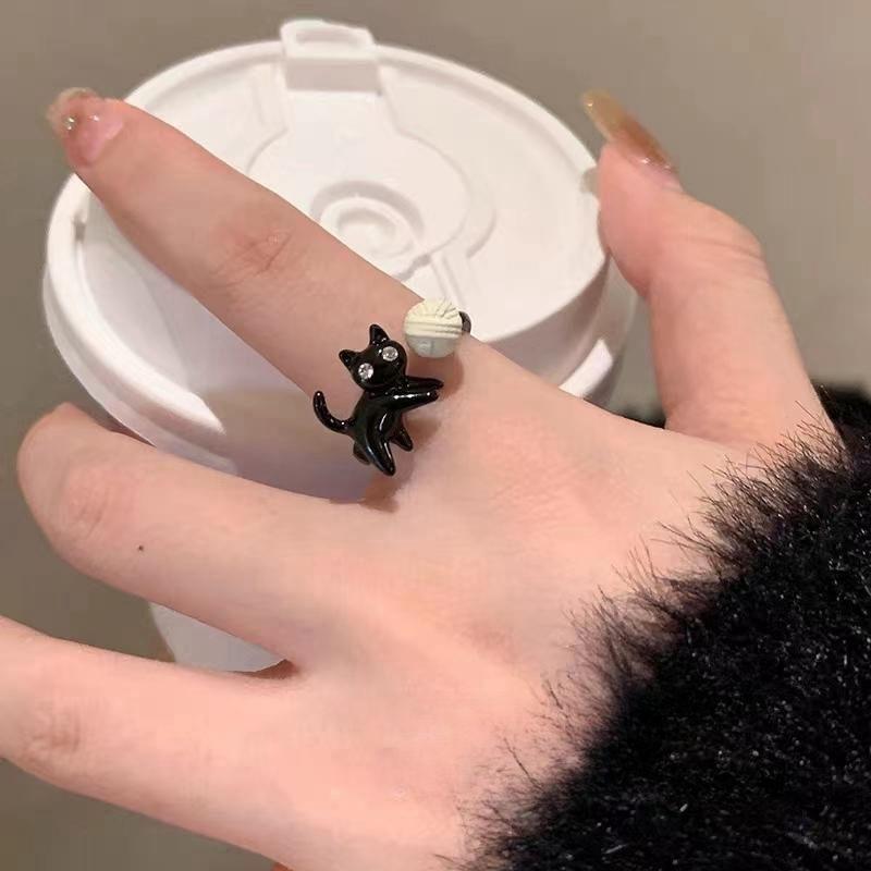 Мультяшный забавный дизайн черного кота с ощущением открытого кольца для женщин, ювелирные изделия
