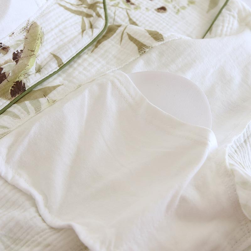 2025 Новый весенне-осенний женский пижамный комплект из 100% хлопкового крепа с длинными рукавами и длинными брюками, комплект из двух предметов с нагрудным ковриком, домашняя одежда