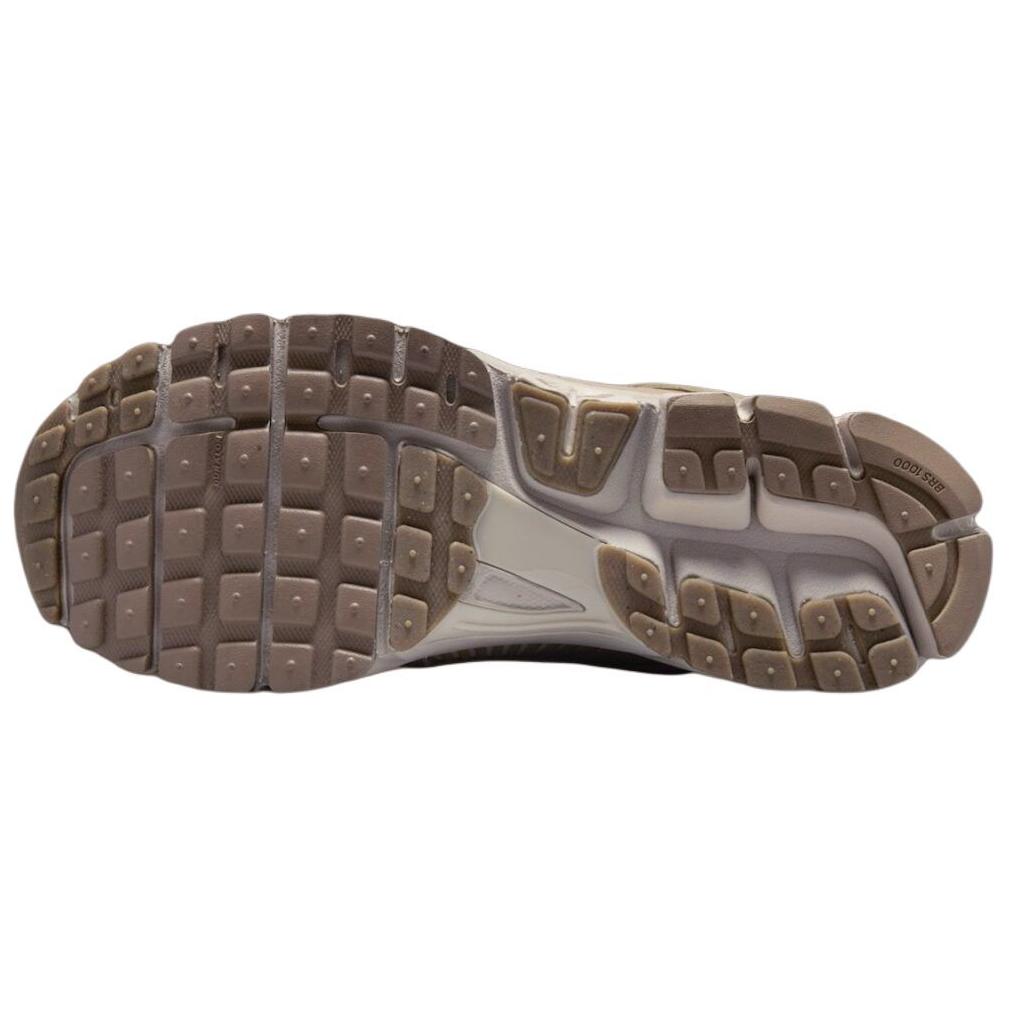 Nike Air Zoom Vomero 5 Khaki Sesame Мужские кроссовки Tan Light-Orewood-Brown Phantom HV2529-200