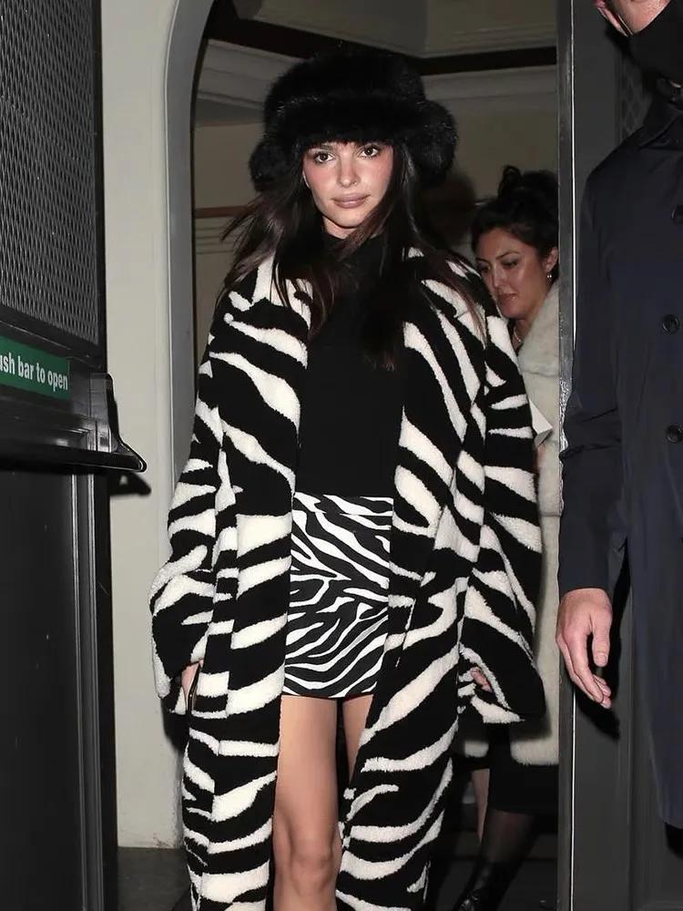 Пушистая искусственная меховая панама для женщин, мех кролика, теплая толстая плюшевая зимняя шапка, женская модная роскошная панама, меховая рыбацкая шапка Y2K