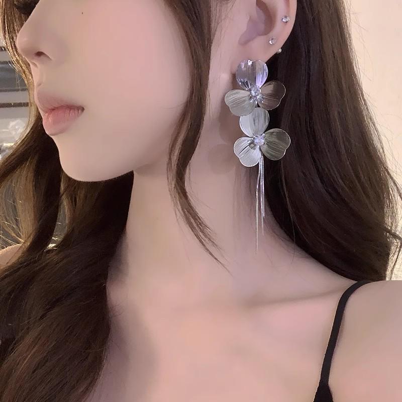 Вайб острой девчонки: 2025 Милые и Крутые Нишевые Серьги-кисточки - Шикарный и Стройнящий Длинный Дизайн