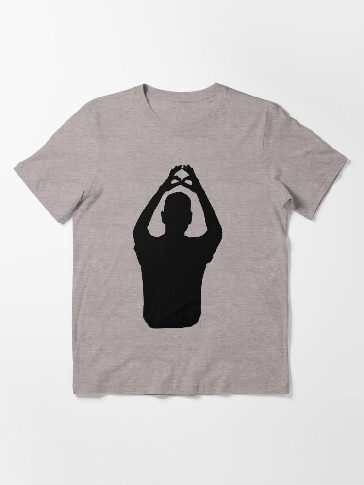 World In My Eyes V9 Essential T-Shirt