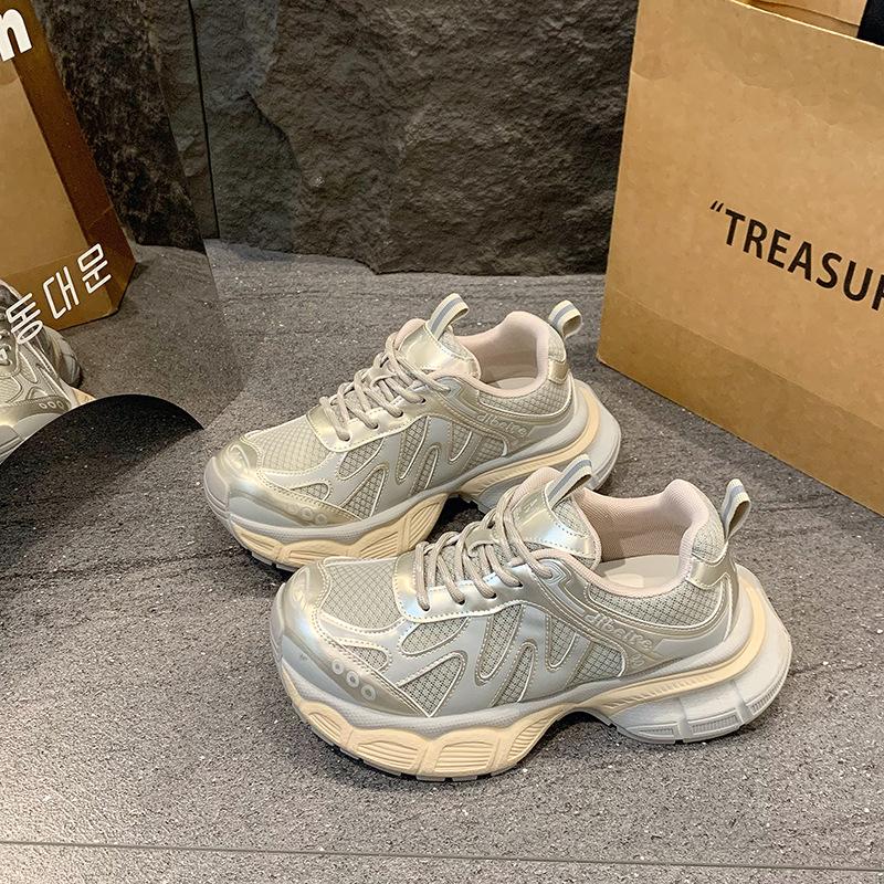 Женские кроссовки-папы: Лето 2025 Дышащая сетка, Повседневные кроссовки для бега с увеличением роста, Толстая подошва, Универсальные и в тренде.