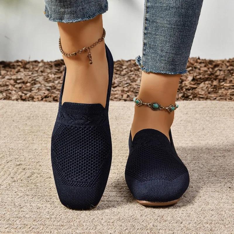 Мода 2024 года, горячая распродажа женской обуви больших размеров, женская вулканизированная обувь, модная повседневная женская обувь без застежек, новые сетчатые кроссовки с круглым носком