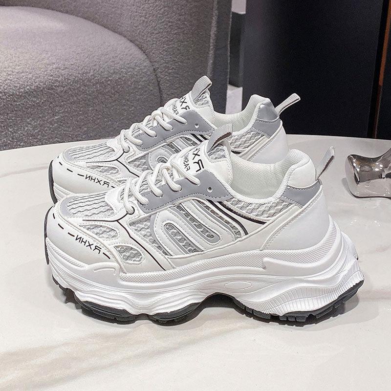 Детские кроссовки на толстой подошве, популярные новинки 2025 года, весенне-осенние дышащие сетчатые кроссовки, увеличивающие рост, повседневная спортивная обувь