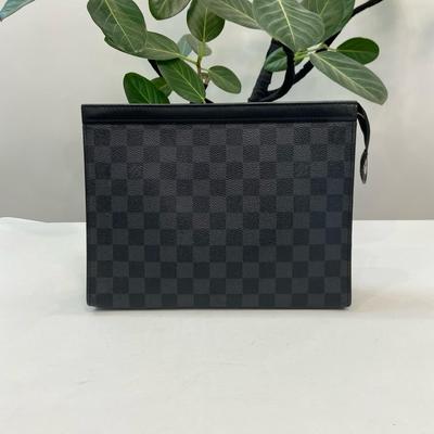 [Б/У] Pochette Voyage MM 'Черный холст Damier Graphite' - Очень хорошее состояние #CQWEFY