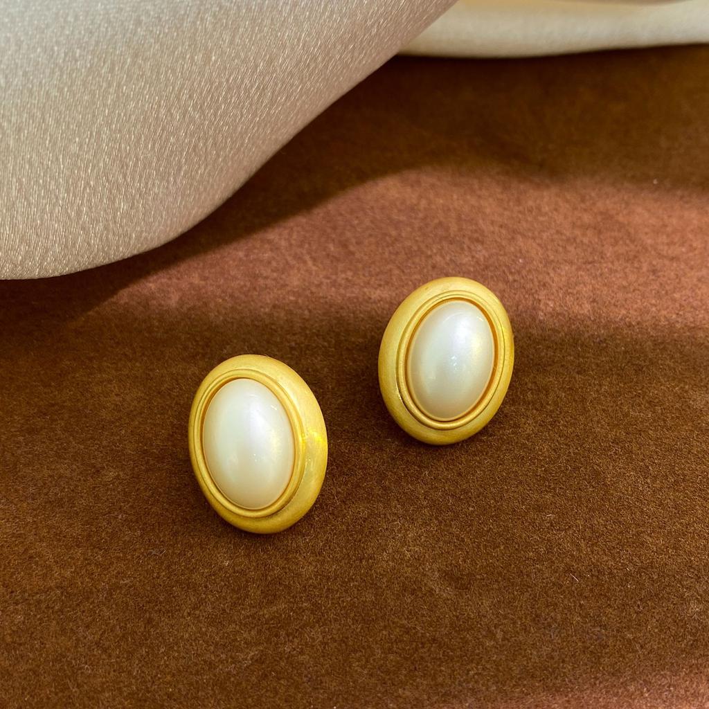 Copper-plated with Real Gold Matte Brushed Oval Vintage Women's New Trendy Simple Niche All-match Fashion Stud Earrings