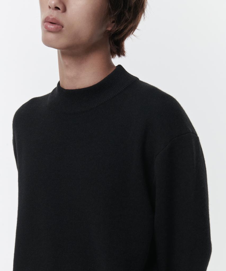 MUSINSA STANDARD Minimal Mock Neck Knit [Black]