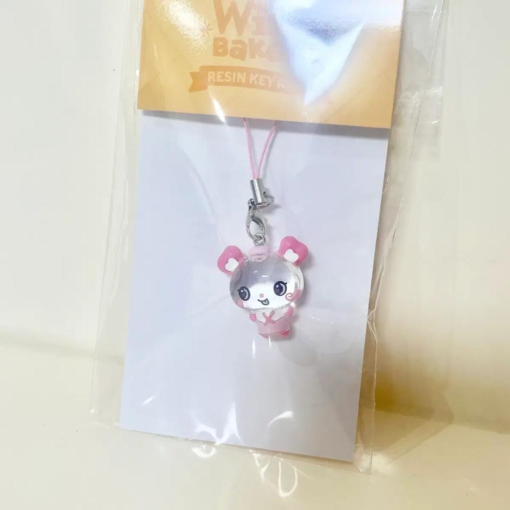 Pansy Resin Keyring Wish Bakery Sakuya