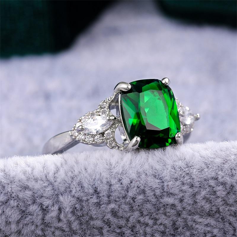 Retro High-Quality Silver Plated Band Rings for Women Luxury Inlaid Green Stone Jewelry Best Anniversary's Gift for Wife