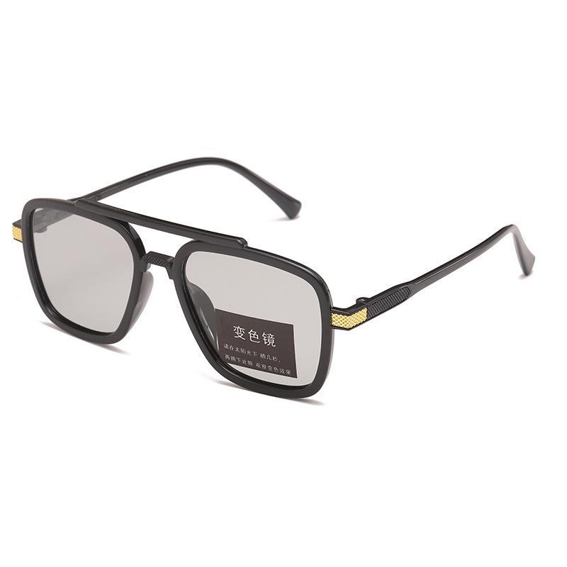 2023 Marvel Men's Brown Photochromic Sunglasses with Double Bridge and Myopia-Compatible Blue Light Blocking Lenses