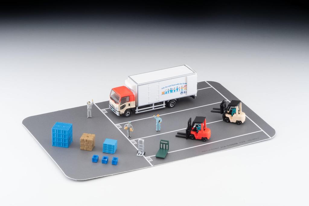 TOMYTEC The Truck Collection Truck Collection Logistics Site Truck Set B Kyuso Shipping