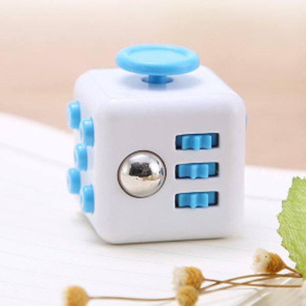 Снятие тревоги и стресса, внимание, декомпрессия, пластиковая игрушка-непоседа, игральные кости для игр, для детей и взрослых, подарок