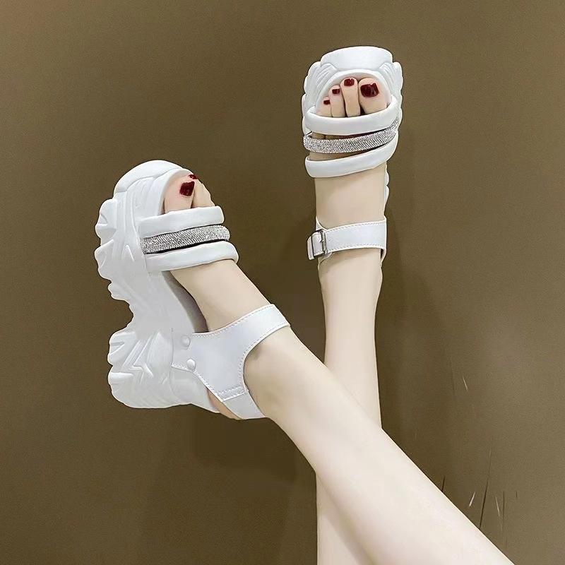 Fashion 2024 Summer New Fashion Roman Sandals Casual Thick Sole Elevated Lightweight Women's Shoes Soft Comfortable and Breathable