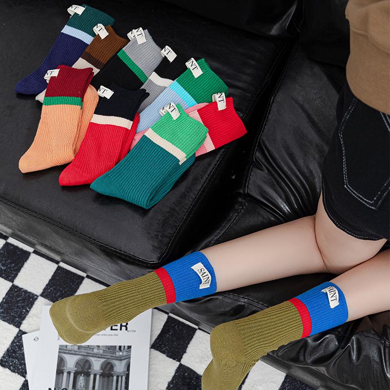 2022 Autumn Women's Color Block Vertical Stripe Mid-Calf Socks - Trendy Slimming Long Leg Korean Style