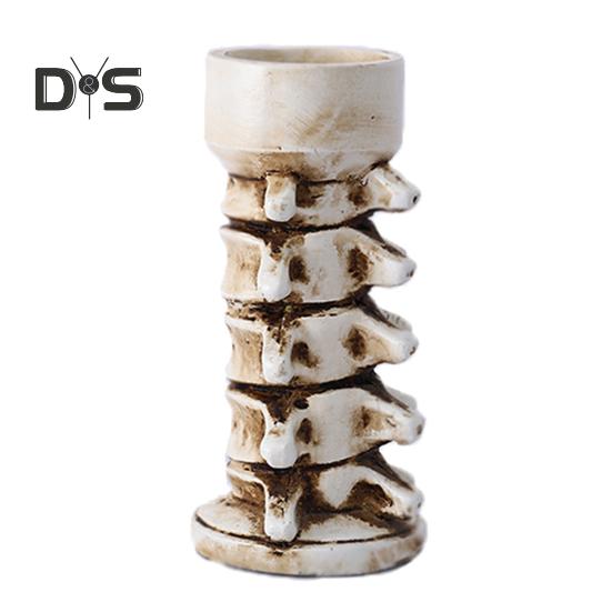 Halloween Candle Holder Resin Skeleton Hand Skull Backbone Candlestick Stand Tealight Holder Home Gothic Decor Spooky Party Supplies