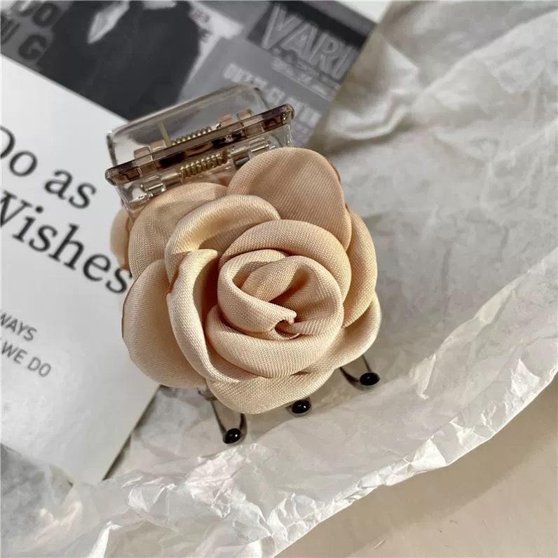 Caro 3D Rose Hair Claw Clip - 2024 High-End Floral Shark Clip for Women, Elegant Headwear