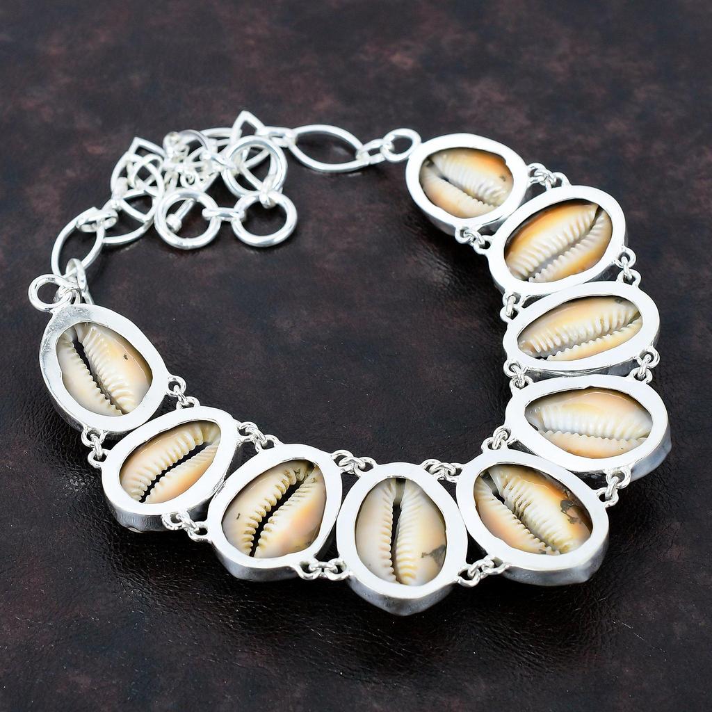 Ожерелье из ракушек каури Ожерелье ручной работы с драгоценными камнями Ожерелье из стерлингового серебра 925 пробы Уникальный дизайн ювелирных изделий Регулируемая цепочка Ожерелье Свадебный подарок