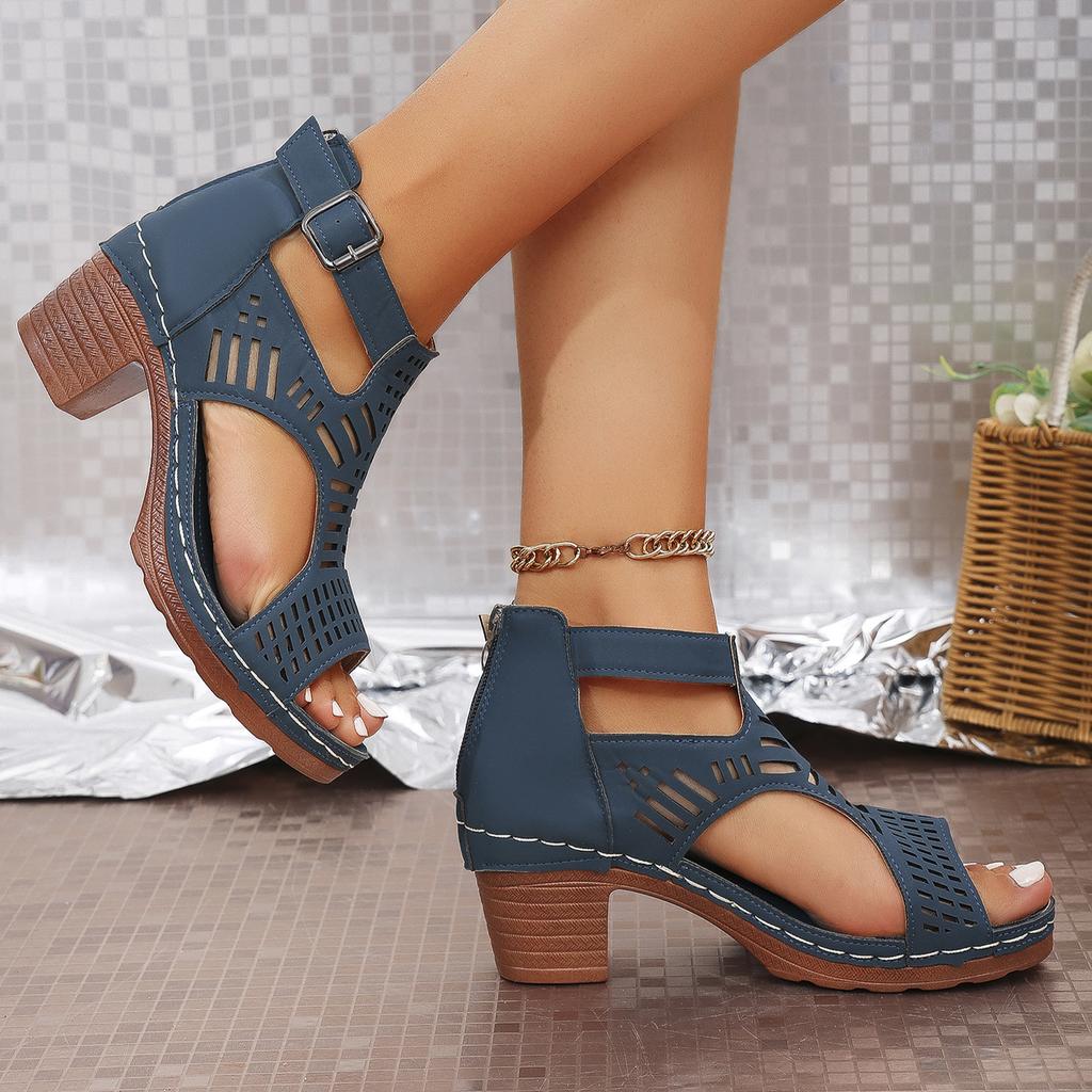 A Pair of Women's Solid Color Square Heel Sandals with Open Toe and Zipper Closure, Suitable for Beach Outdoor High-heeled Sandals