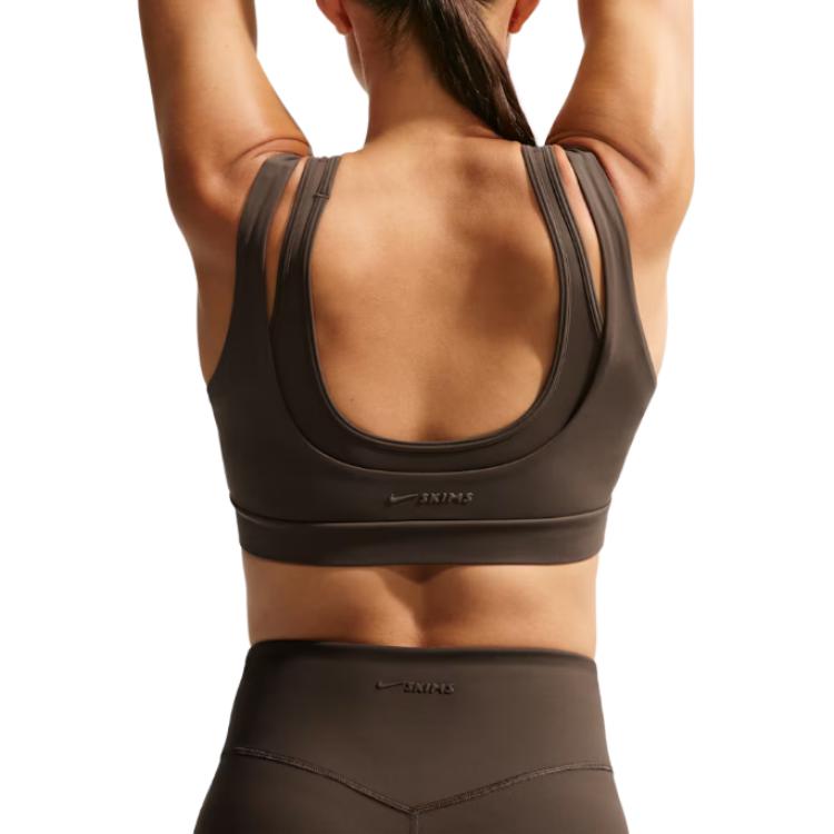 Nike Женский спортивный бюстгальтер X Skims с вырезом-лодочкой, без рукавов, с матовой вставкой IR5026-233