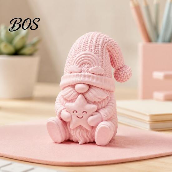 Holding Star Dwarf Statue 3D Printed Sitting Gnome Figurine, Knitted Hat Statue, Faceless Tabletop Decoration for Home Office