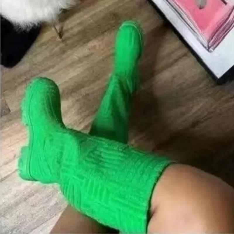 2024 Новые женские теплые зимние высокие сапоги Повседневные женские замшевые прогулочные ботинки Удобные модные ботинки на толстой подошве для подиума