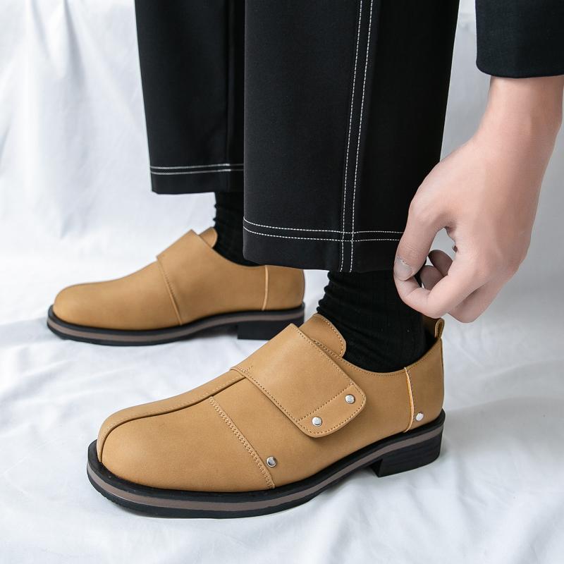 Fashion New 2025 Handmade Leather Men Shoes Design Fashion Sneakers Slip On Loafers Summer Breathable Casual Shoes Men's Walking Flat