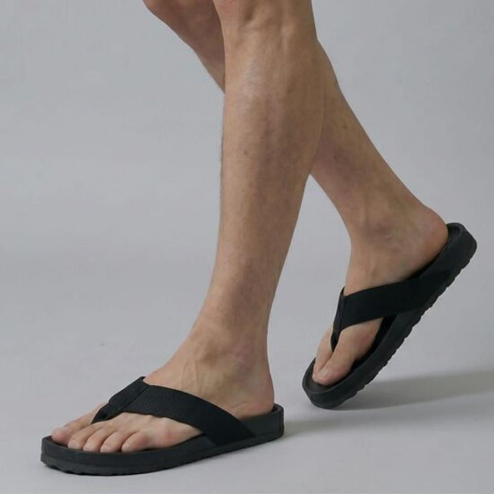 DeSire RoSe Men S Y Strap cuShion SlipperS
