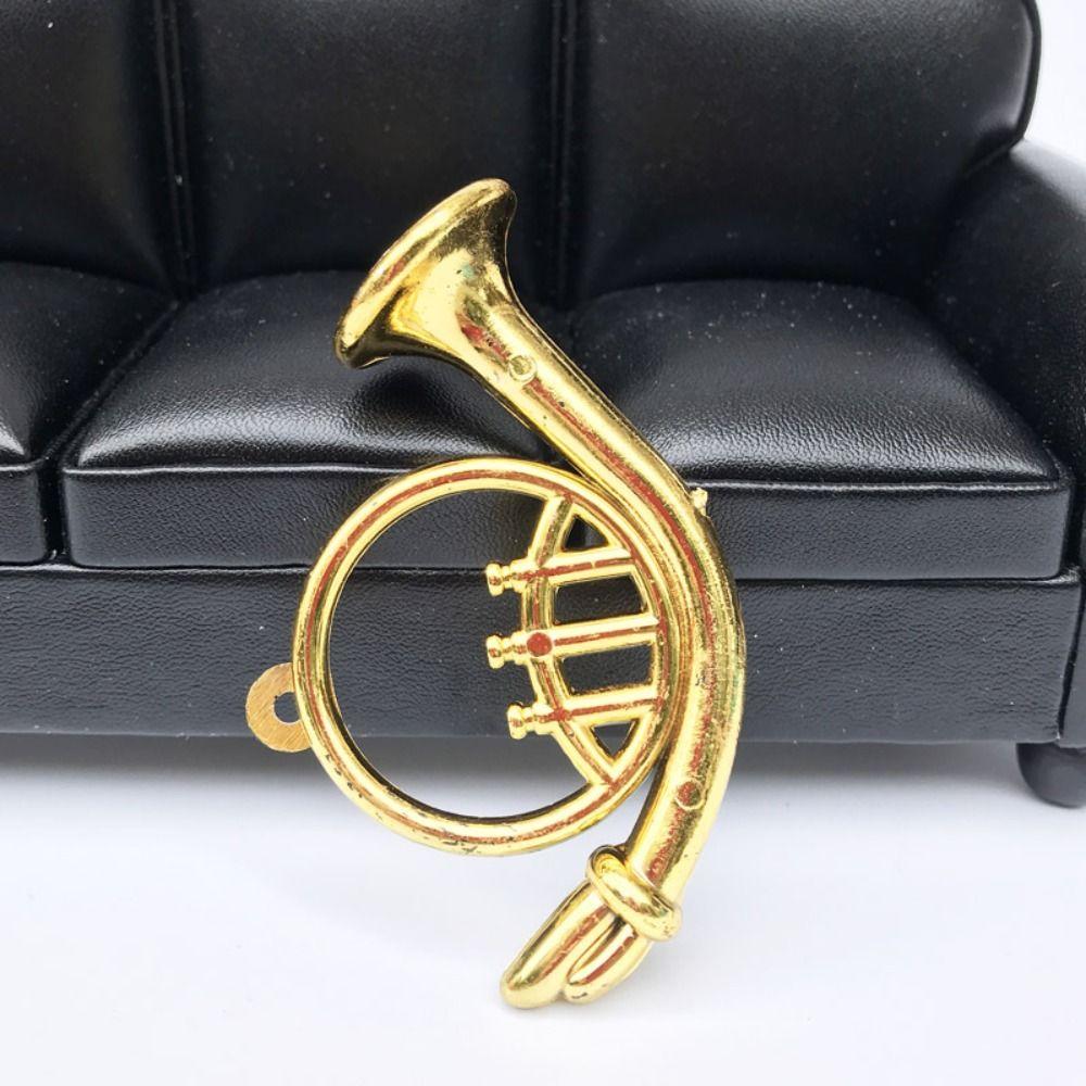 Саксофон пластиковый золотой музыкальный инструмент миниатюрная модель кукольный домик мини музыкальные сцены аксессуары