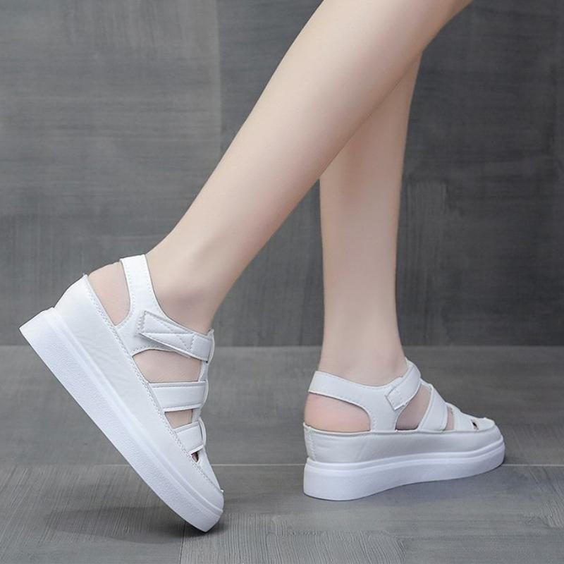 Summer New Single Shoes Inside Increase Thick Soled Beach Sandals Women