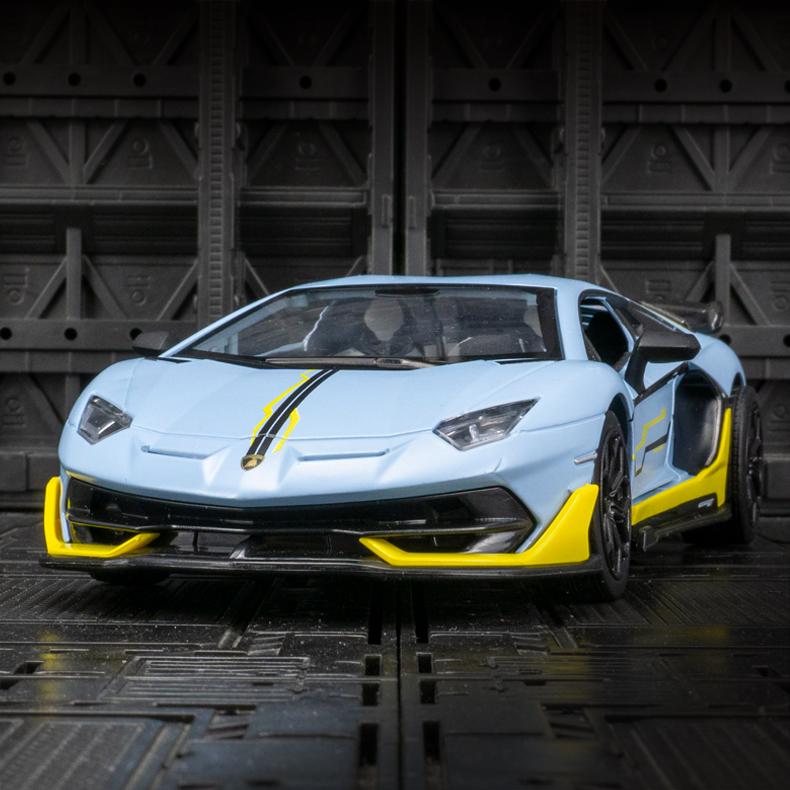 1:24-масштабная миниатюрная модель суперкара Aventador SVJ63 из сплава, откидной автомобиль со звуком и светом для детей и взрослых, коллекция подарков