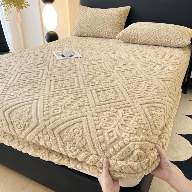 Плюшевый наматрасник для кровати, эластичная простыня на резинке из мягкого материала, сохраняет тепло, пылезащитный, машинная стирка 90X200, 180X200