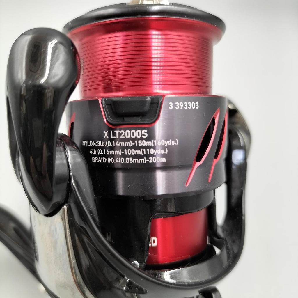 Б/у спиннинговая катушка DAIWA X LT2000S