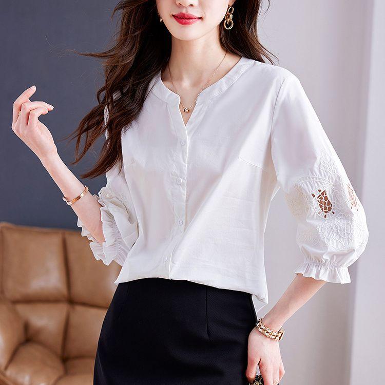 Loose Summer Women's Hollow Embroidery Shirt In Pure Cotton Blouse